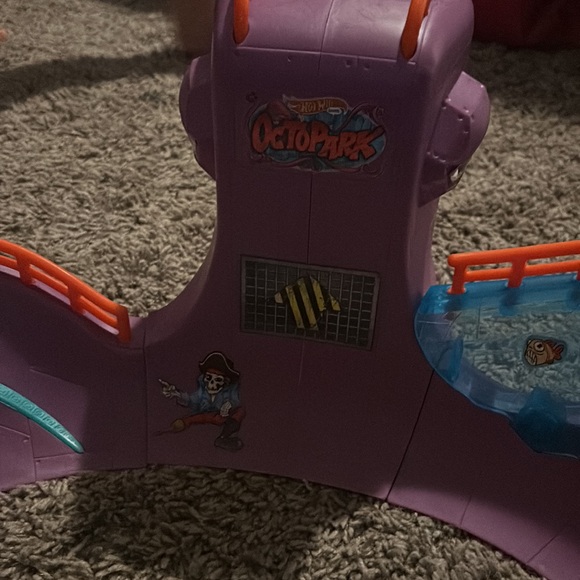 Tech deck park - Picture 4 of 7